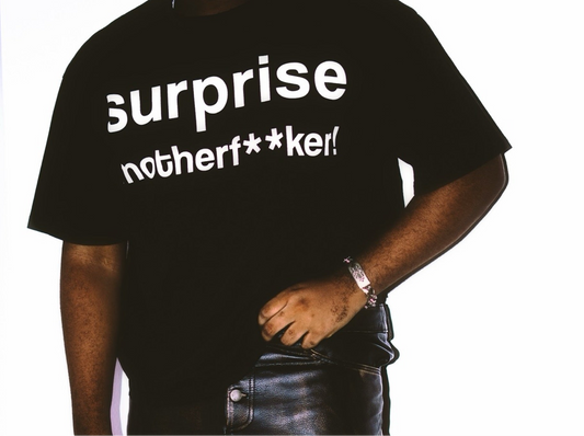 SURPRISE MF TEE